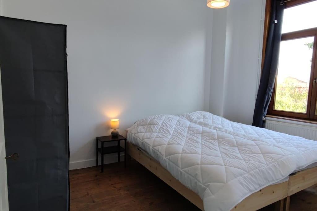Maison Ronchin/Lille - Proche Toutes Commodites Exterior foto